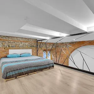 Loft Toulousain Atypique Renove A Neuf Apartamento